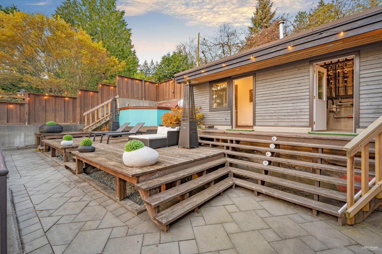 Grouse Cheerful Large Private Bedroom, Bath, Shared Deck, Pool, Hot Tub Северный Ванкувер Экстерьер фото